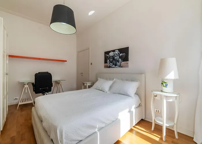Guesthost - Bright Flat In Lungotevere Flaminio Apartment *