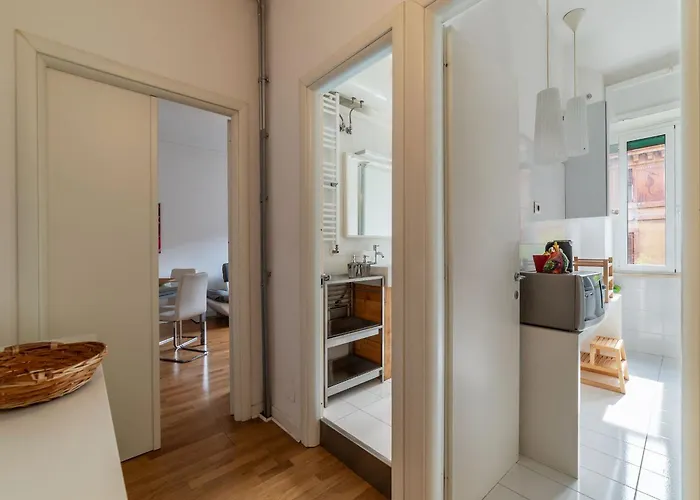 Apartment Guesthost - Bright Flat In Lungotevere Flaminio *